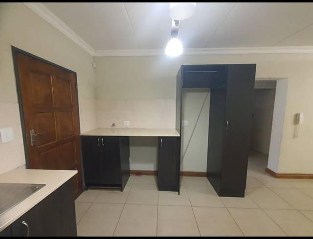 2 BEDROOM TOWNHOUSE FOR SALE IN THREE RIVERS